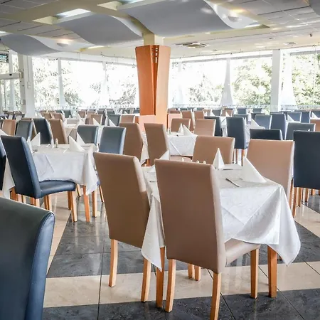 Laguna Garden 4* Αλμπένα