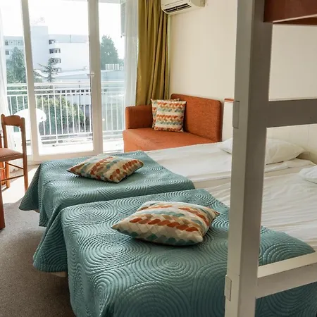 Laguna Garden Ξενοδοχείο Αλμπένα