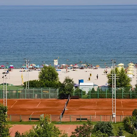 Laguna Garden Αλμπένα