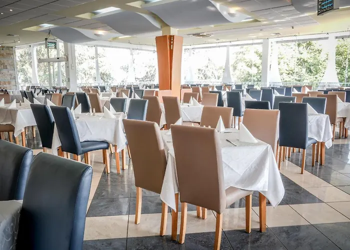 Laguna Garden 4* Albena