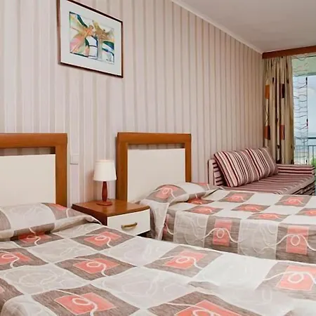 Laguna Garden Hotel 4*