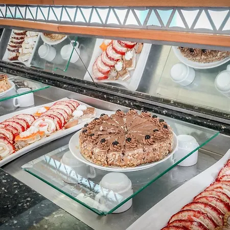 酒店 Laguna Garden 4*