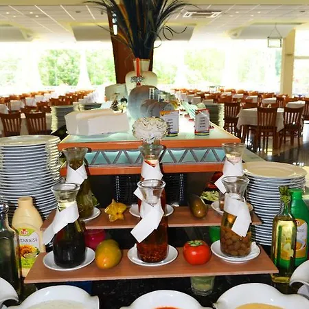 Laguna Garden 4* Αλμπένα