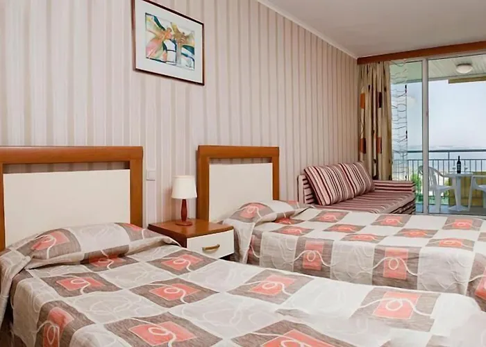 Laguna Garden Hotel 4*